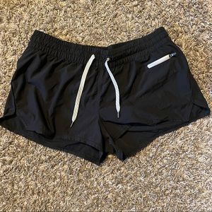 VUORI CLEMENTINE SHORT WOMENS SIZE L